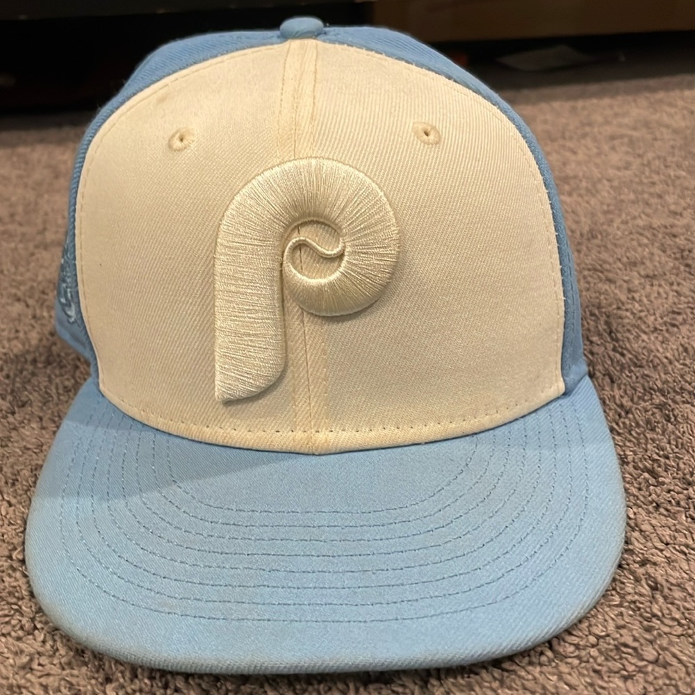 Phillies New Era 7. 3/8 Hat